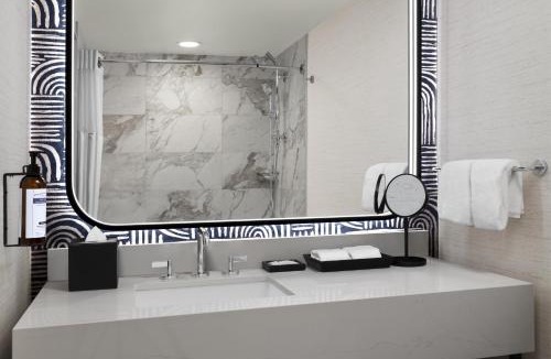 Irvine Business Complex Hotel | Hyatt Regency Irvine