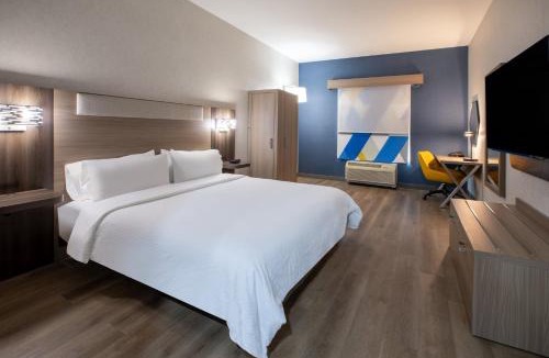 Lathrop Hotel | Holiday Inn Express & Suites Lathrop by IHG