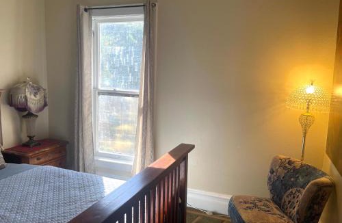 Downtown Riverside House | Suite in Downtown Riverside