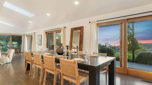 Malibu House | The Malibu Ranch Retreat by AvantStay