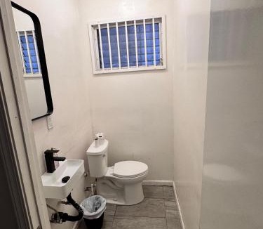 Pico - Robertson Hostel | Pickford Vibe near Beverly Hills