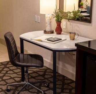 Redlands Hotel | Ayres Hotel Redlands - Loma Linda