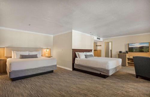 Big Bear Lake Hotel | Chateau Big Bear Boutique Hotel, BW Signature Collection