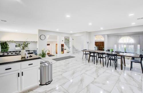 Green Valley North House | Buddha Play Modern with Pool & Spa Sauna Near Vegas strip