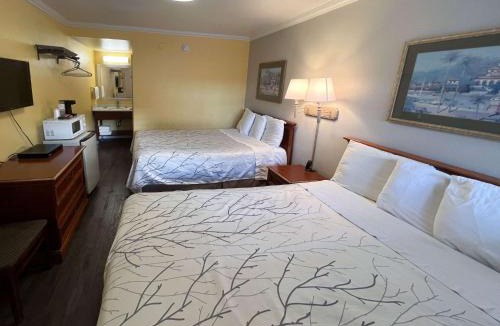 Russian Hill Hotel | Motel 6 San Francisco CA Fisherman"s Wharf