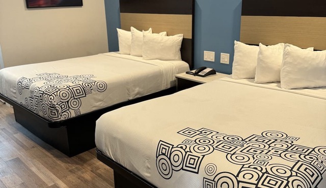 Surfside Inn Redondo Beach