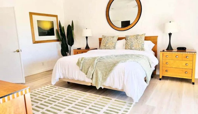 Fairway-view 3 Bedroom Condo in Palm Desert