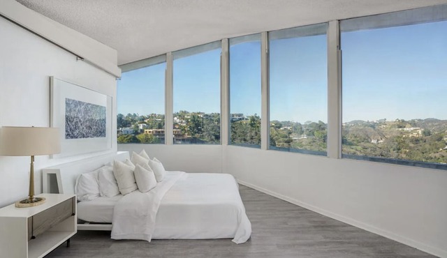 Explosive City Views at Villa Fontante