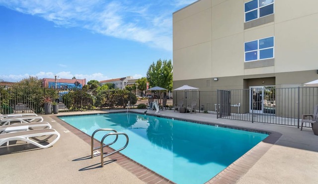 The Hanford Hotel, an Ascend Collection Hotel