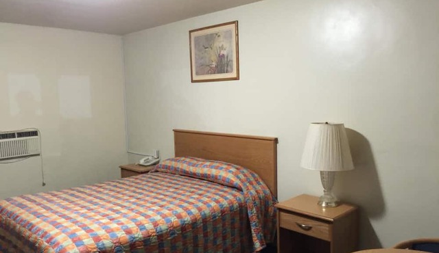 Hacienda Motel