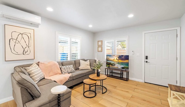 Marbella Lane - Serene Haven Retreat 3BR