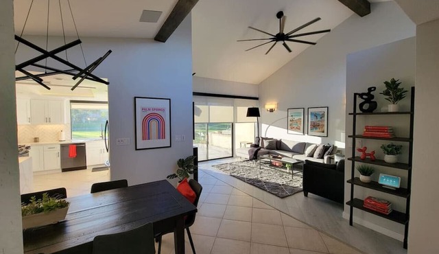 Stunning 2BD/3BA. 36 pools/hot tubs. Patio w BBQ