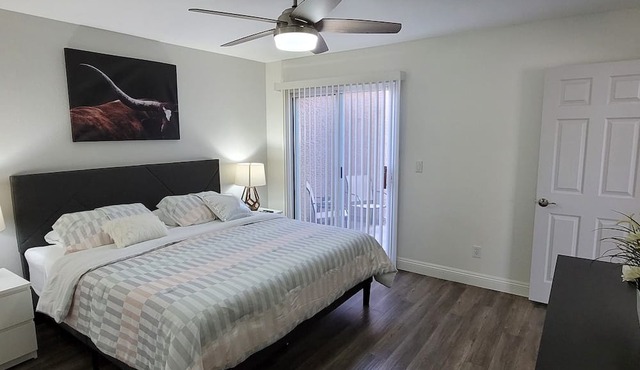 L - Fully remodeled and professionally decorated.