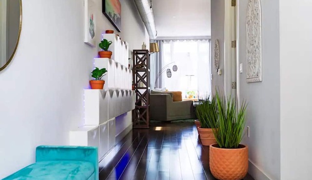 1- Bdr Penthouse | Patio | Close to the beach★ ★