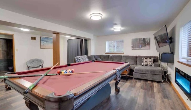 ★ Baywood Redwood Retreat-7Bd/Luxury/Rejuvenate