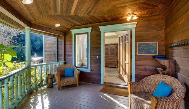 Unique & Spacious Secluded Woodland Home in Point Reyes Station