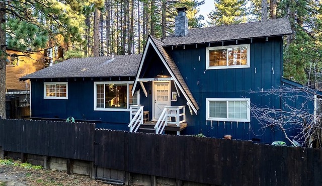 Family Cabin in South Lake Tahoe California Hot Tub Near Trails