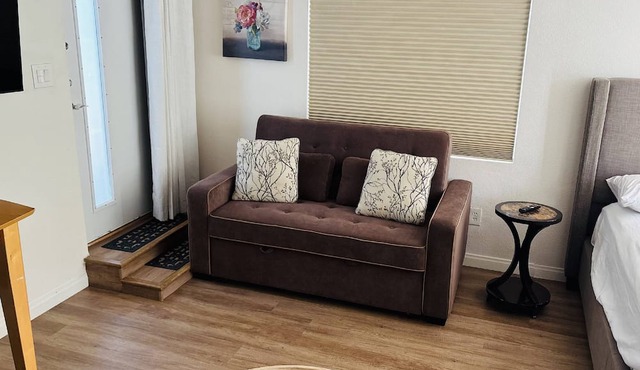 New! Coldwater Modern Studio Guest House