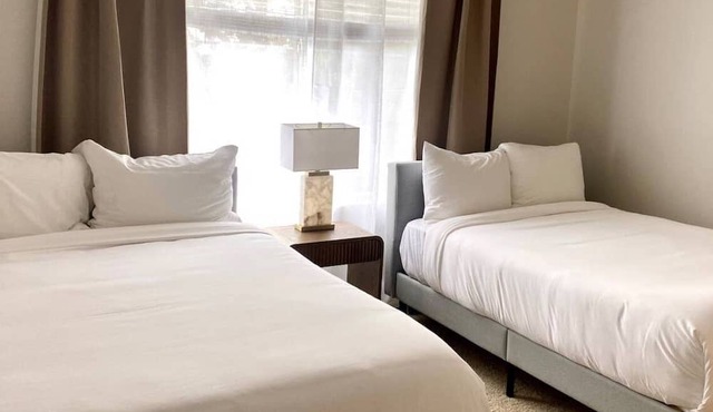 Serene King Bed Condo, Marina Del Rey