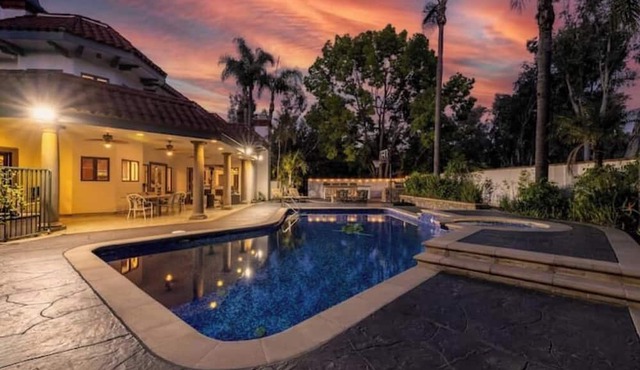 Spanish Villa Pool Sauna Disney