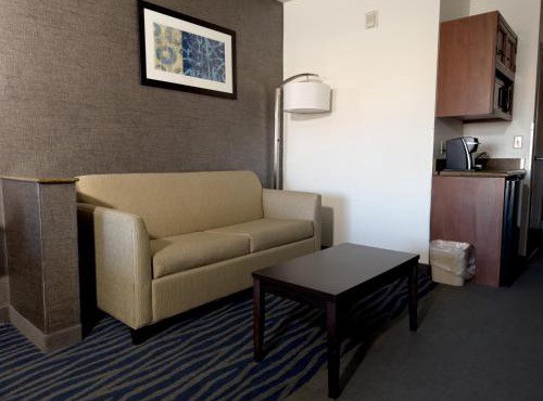Holiday Inn Express & Suites Barstow - Route 66 by IHG
